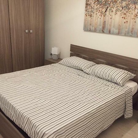 קליארי Onax Rooms מראה חיצוני תמונה